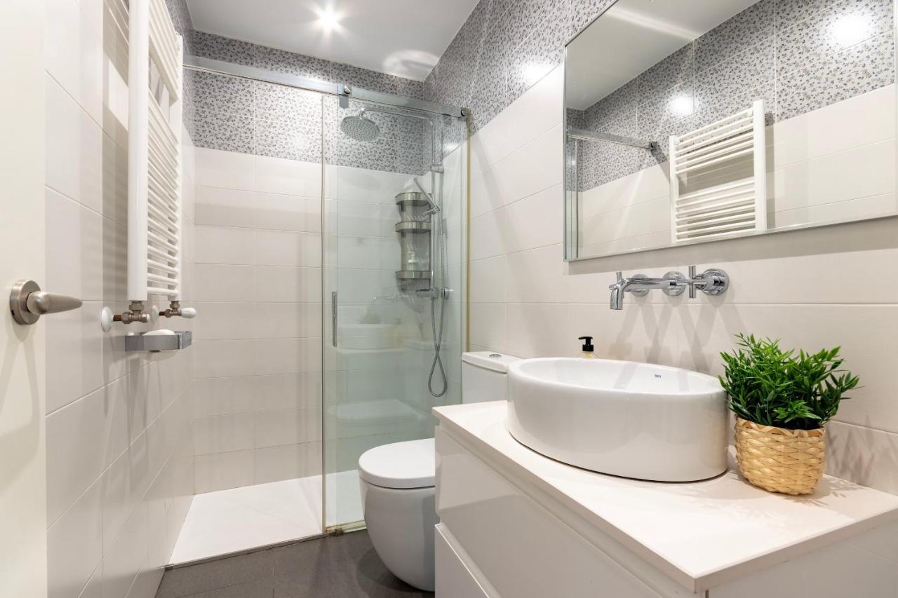 Gran Apartamento Con Estilo En El Centro De Bilbao Exterior foto