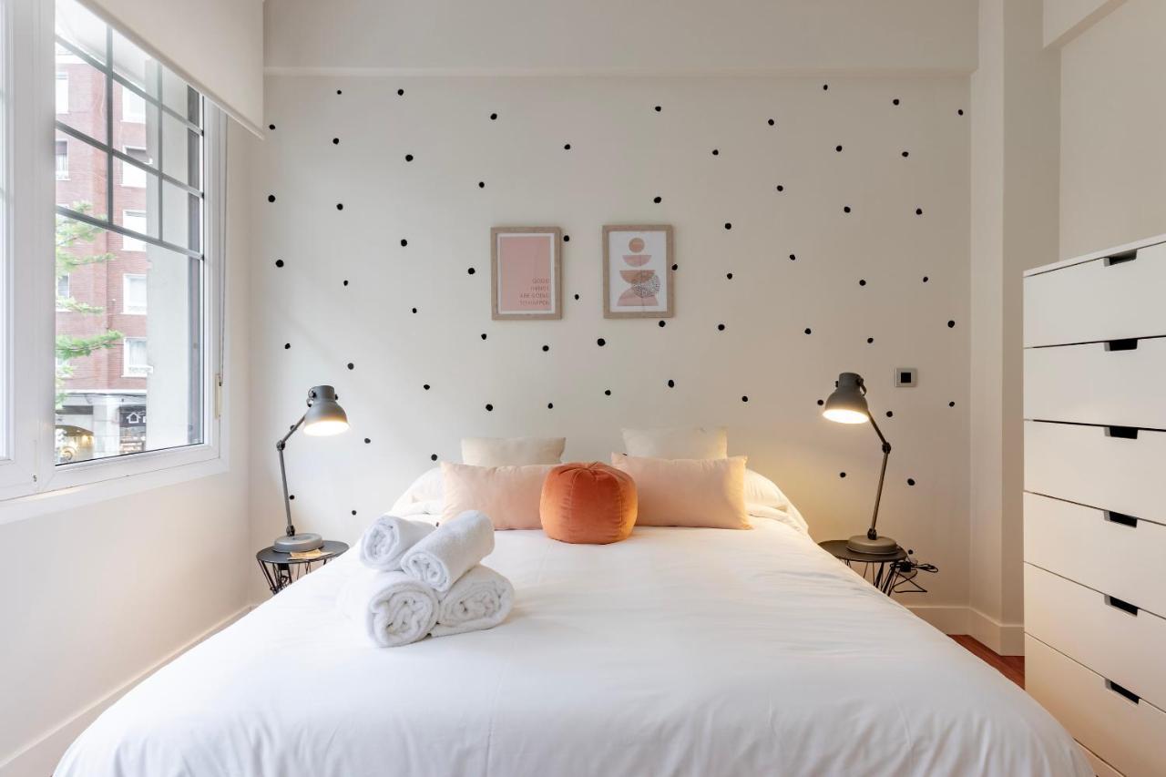 Gran Apartamento Con Estilo En El Centro De Bilbao Exterior foto